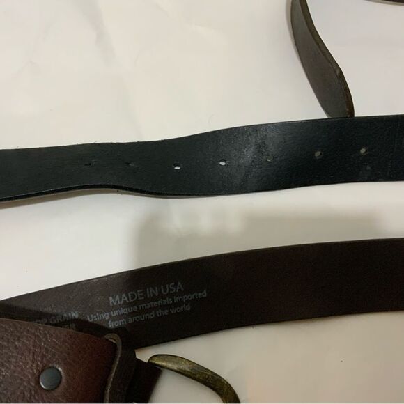 Justin Top Grain Leather Belt Size 42 Made In USA lot of 2 black & brown - Picture 7 of 11